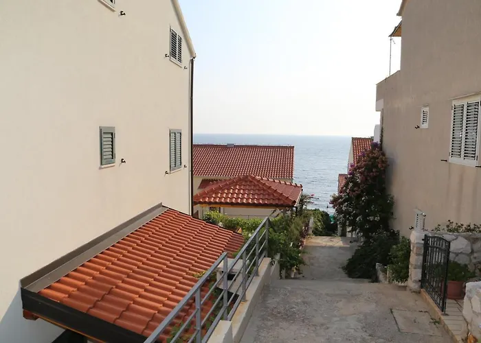 Stipe Plazibat * Hvar Town