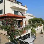Apartment Stipe Plazibat
