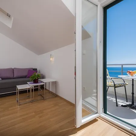 Stipe Plazibat Apartmán *