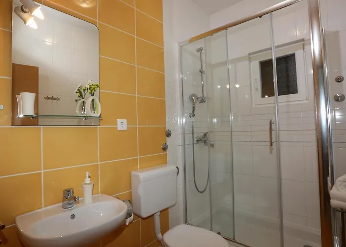 Stipe Plazibat Hvar Town