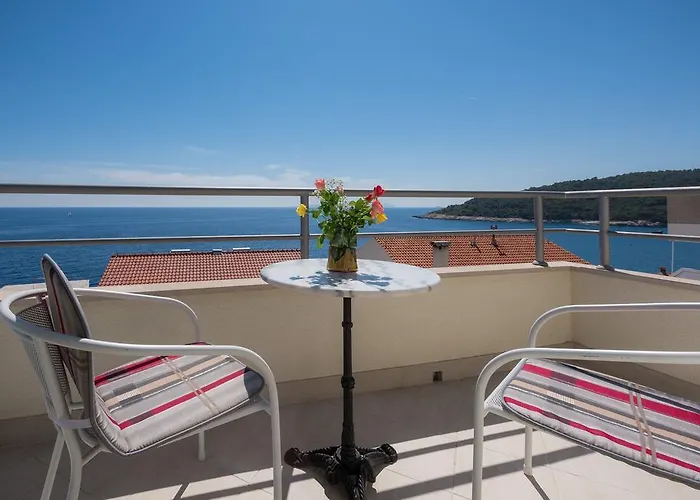 Stipe Plazibat * Hvar Town