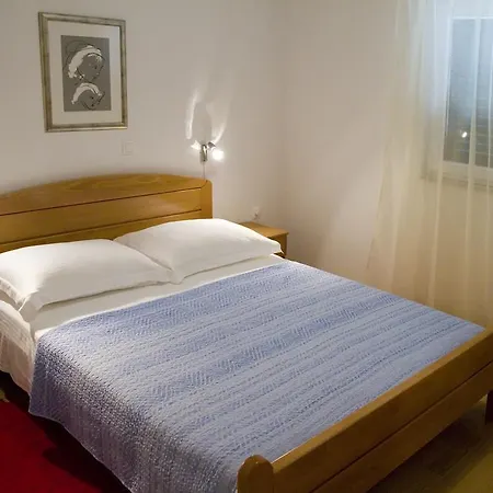 Apartment Stipe Plazibat *